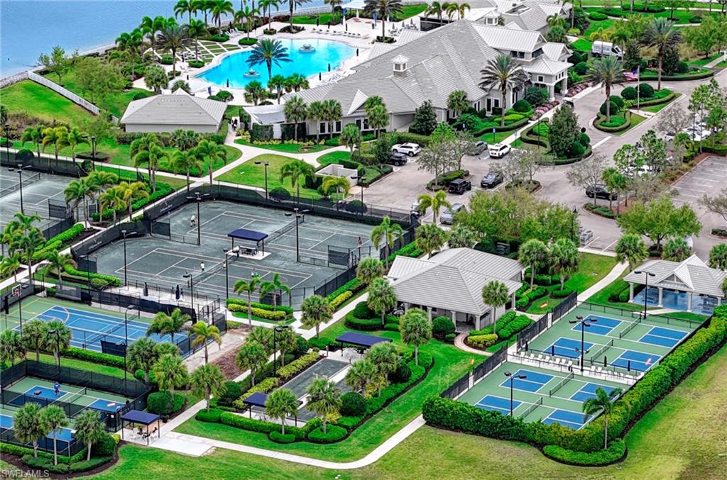 CORKSCREW SHORES - Residential