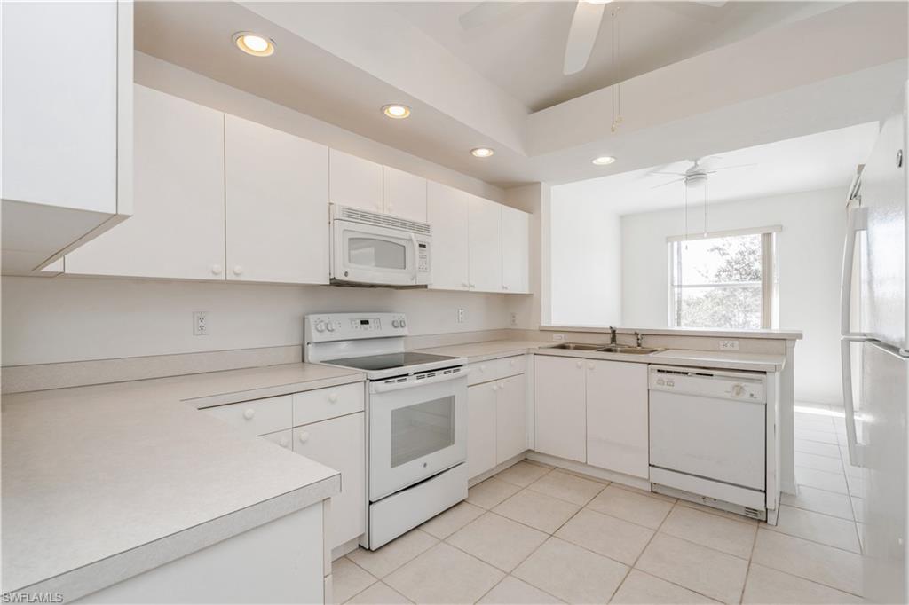 EAGLE RIDGE LAKES - Residential