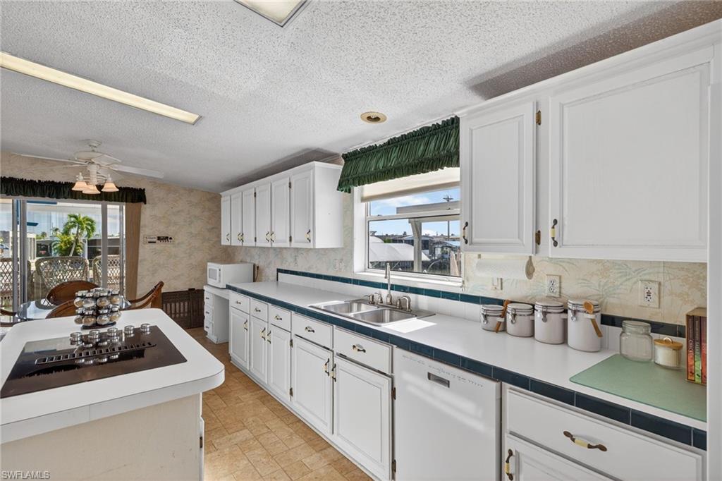 CHERRY ESTATES - Residential