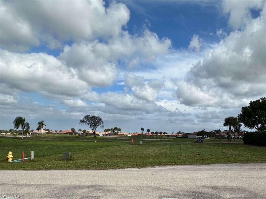 ROYAL PALM GOLF ESTATES - Land