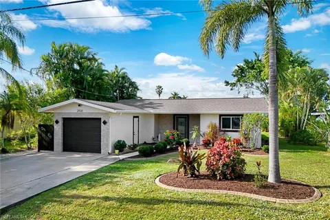 2131 Saint Croix Ave, Fort Myers, FL 33905 - MLS#: 224099823
