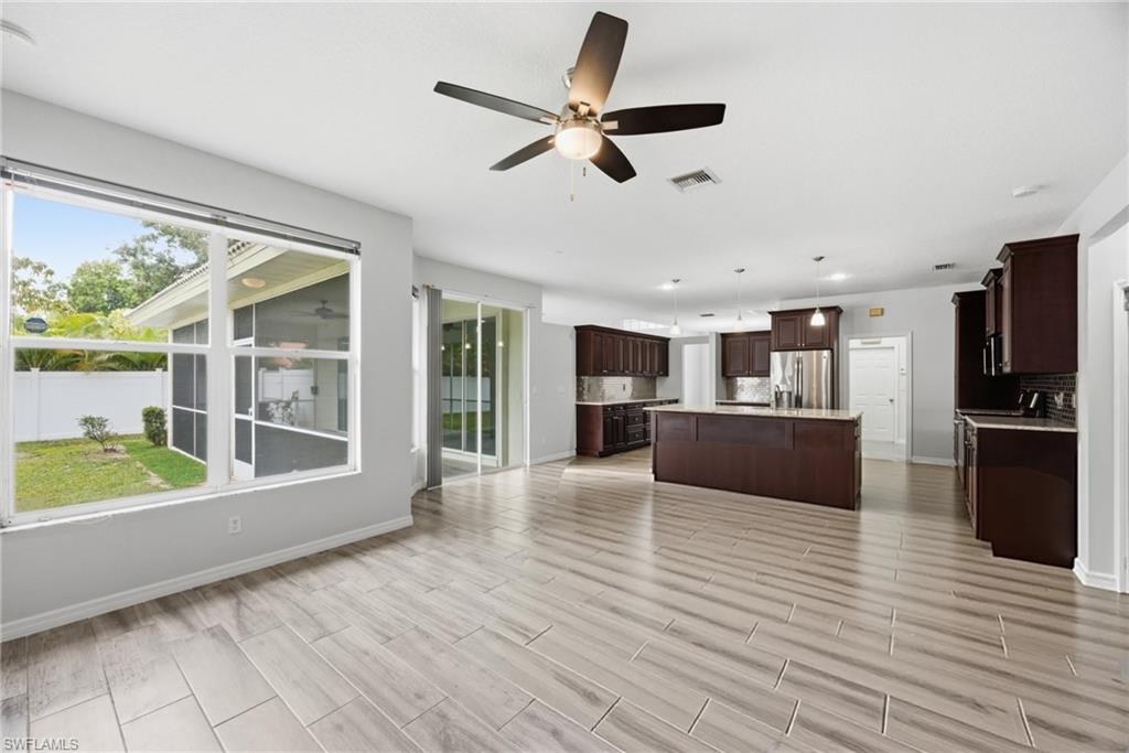 PINECREST - Residential