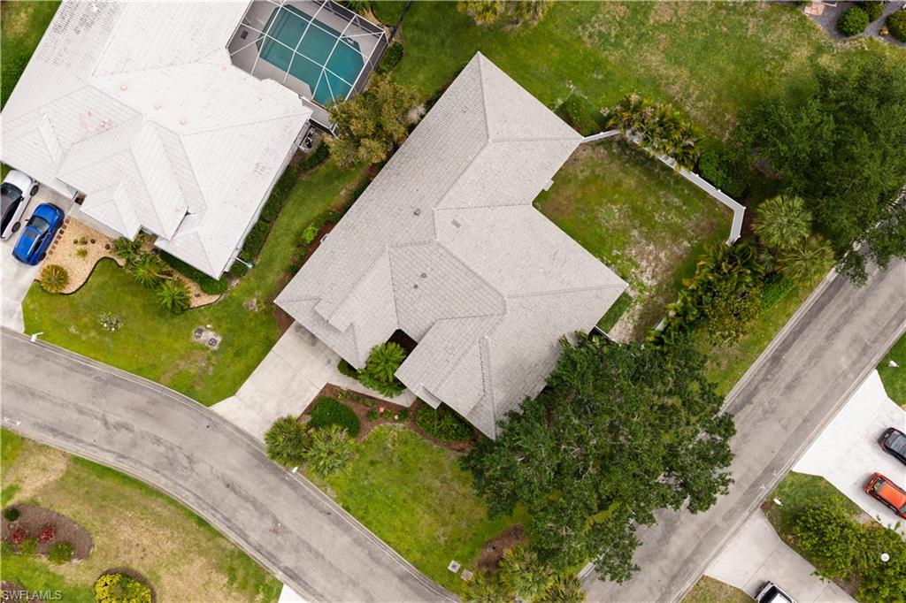 PINECREST - Residential