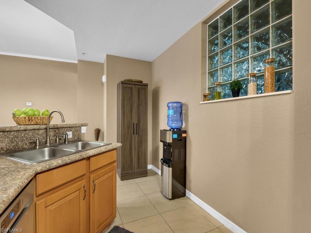 MAPLE GARDENS - Residential