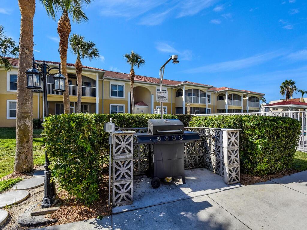 MAPLE GARDENS - Residential