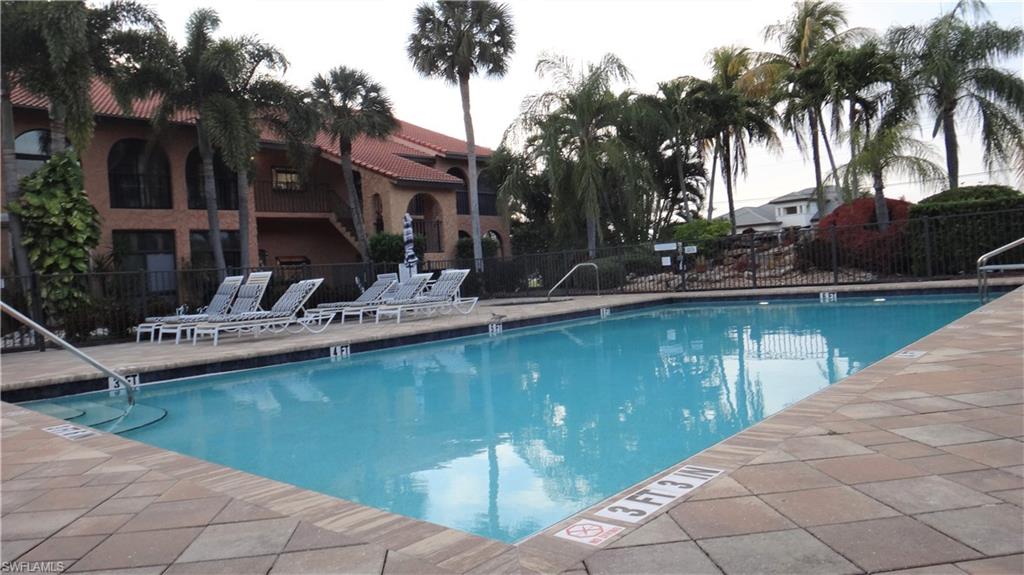 ROSE GARDEN VILLAS CONDO - Residential