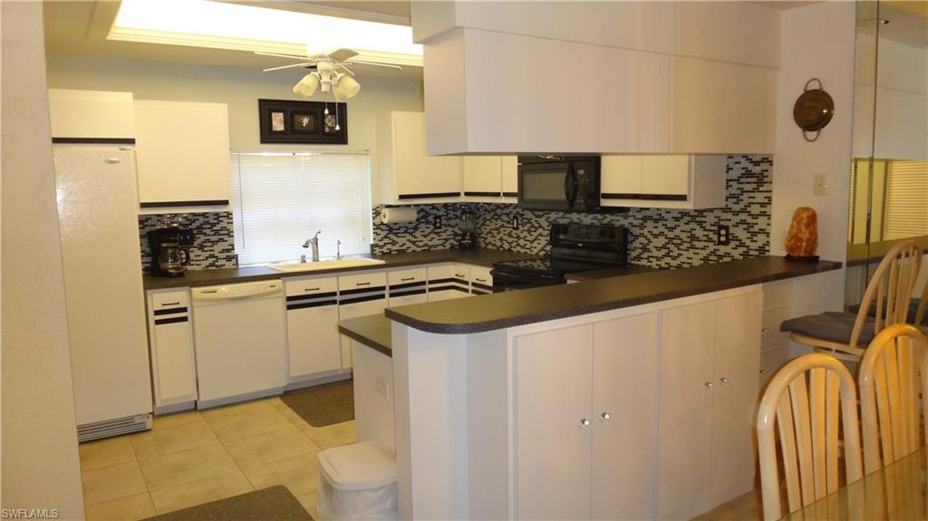 ROSE GARDEN VILLAS CONDO - Residential