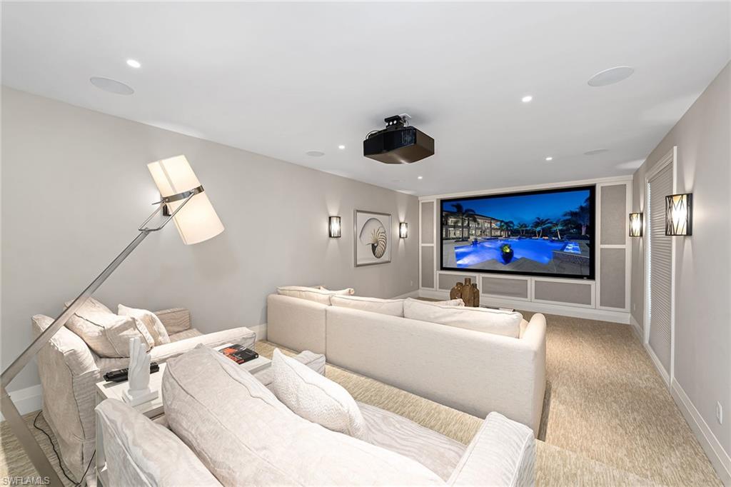 PINE RIDGE - Residential