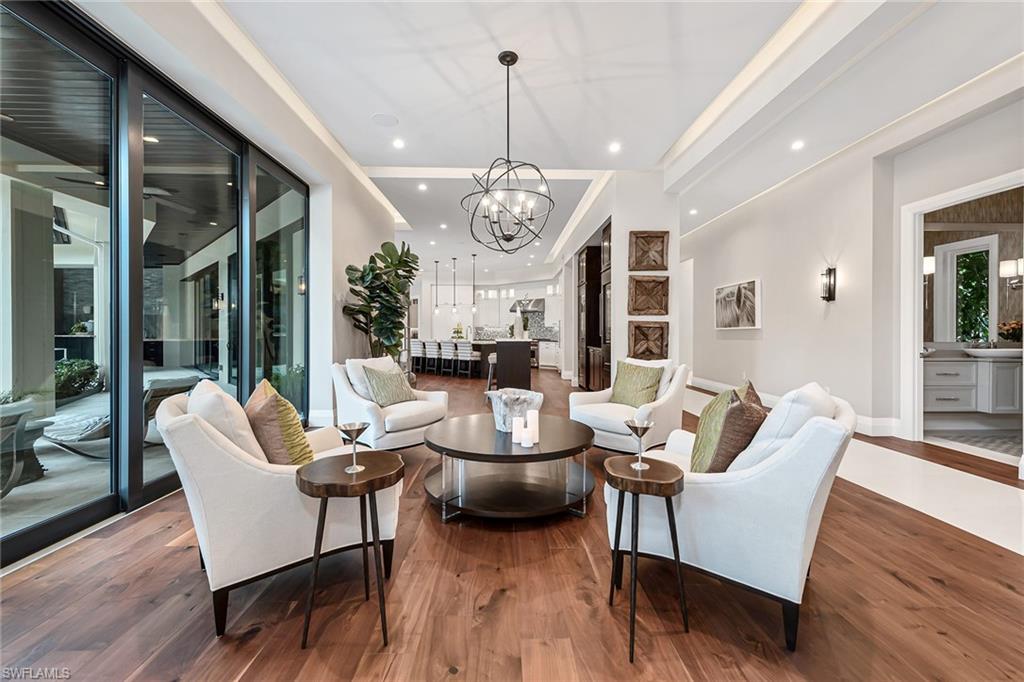 PINE RIDGE - Residential