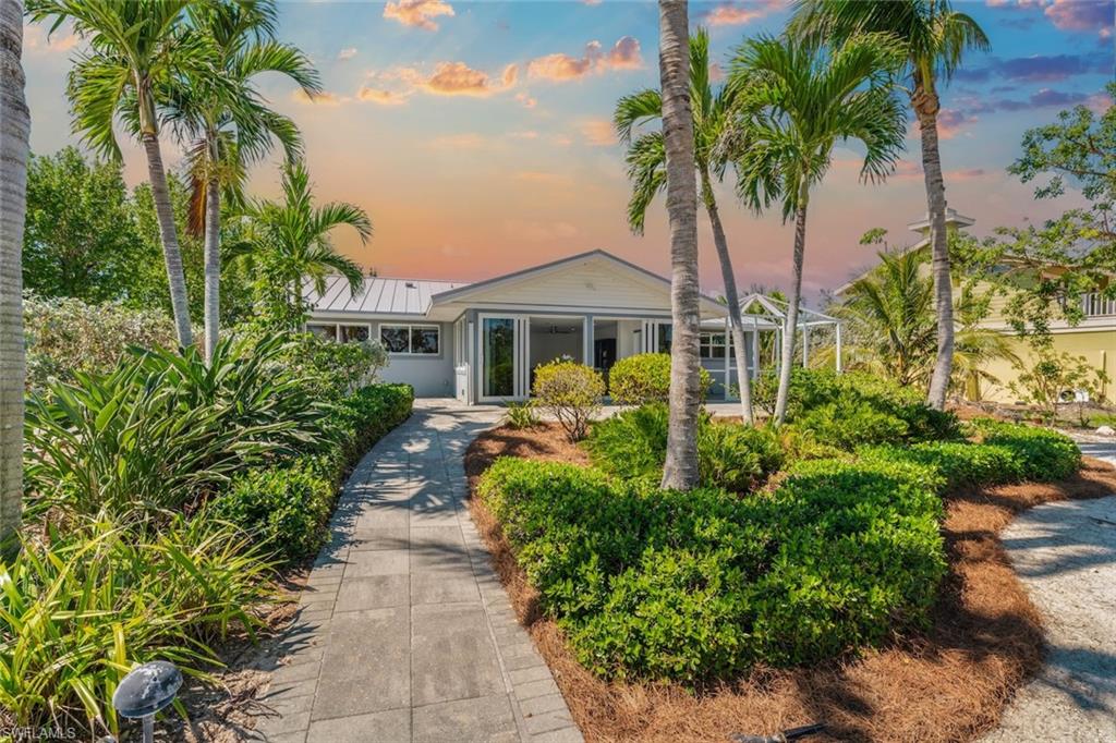 METES AND BOUNDS - Residential