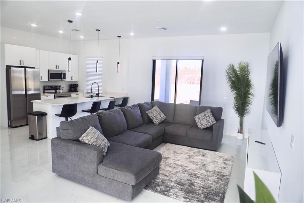 LEHIGH ACRES - Residential Lease