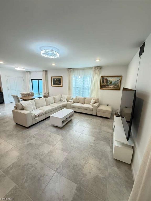 CALOOSA COVE - Residential Lease