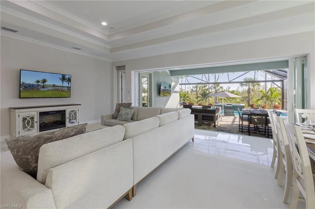 Naples, Florida 34113, United States, 4 Bedrooms Bedrooms, ,4 BathroomsBathrooms,Residential,Active,2621