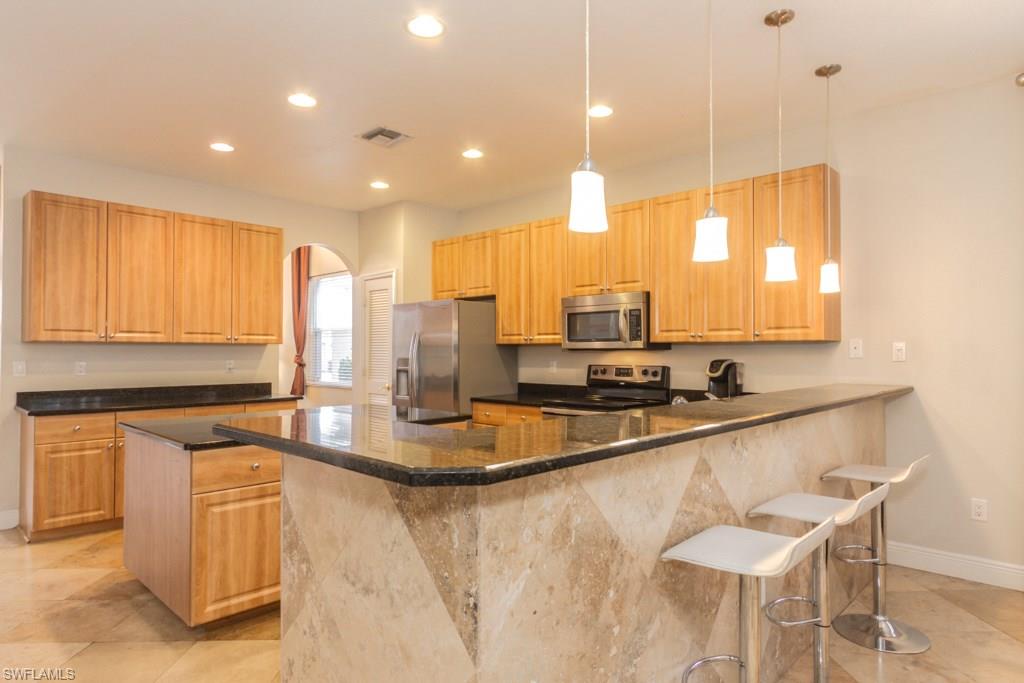 OLYMPIA POINTE - Residential