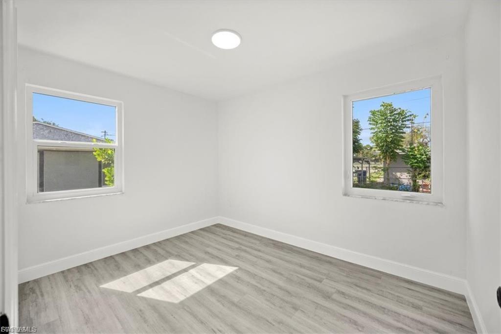 MEADOW LAWN REPLAT - Residential Lease