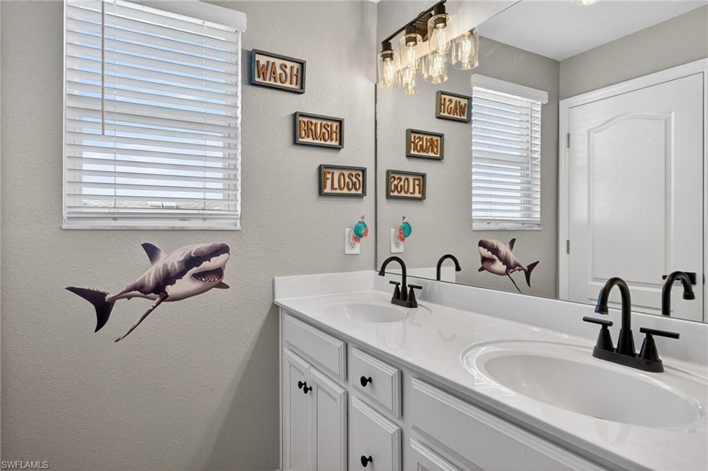 TRAILS EDGE - Residential