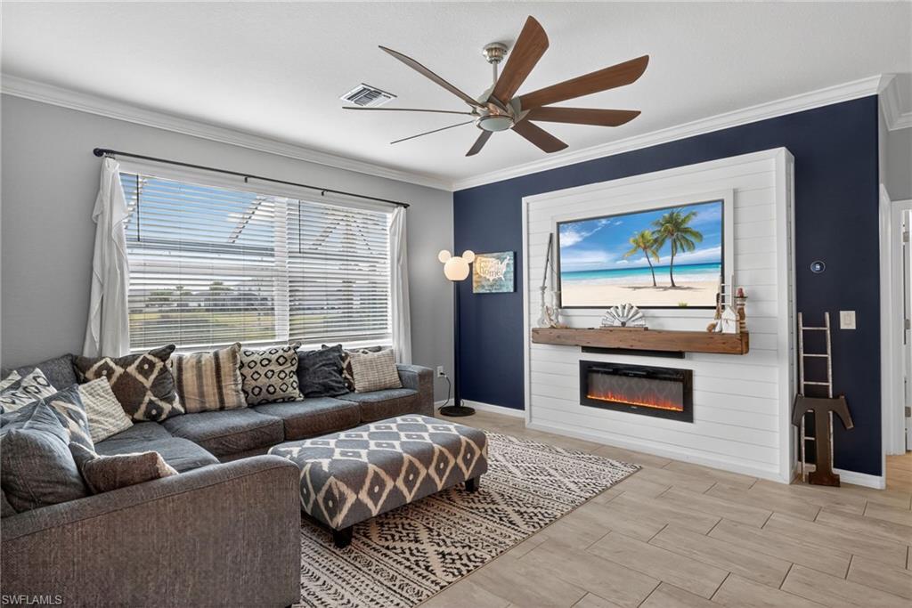 TRAILS EDGE - Residential