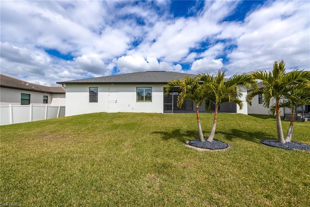 CAPE CORAL - Residential