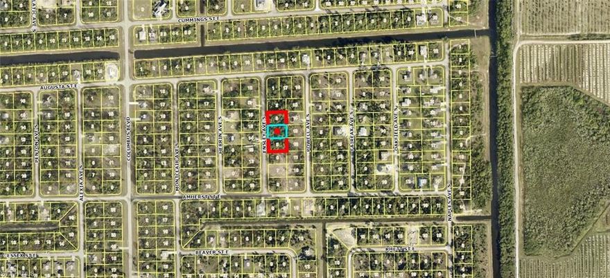 Excellent opportunity with a duplex building lot. 515/517 and 523/525 Ensley are also for sale allowing for the opportunity to build 3 duplexes adjacent to each other!