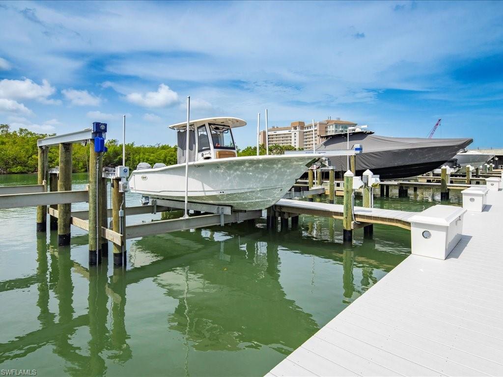 244C Wiggins Bay Dr