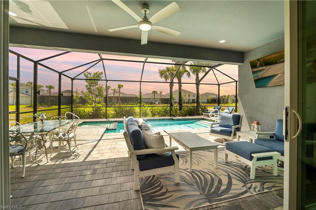 TUCKERS COVE - Residential