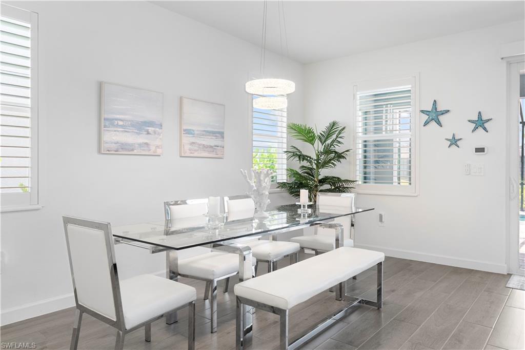 TUCKERS COVE - Residential