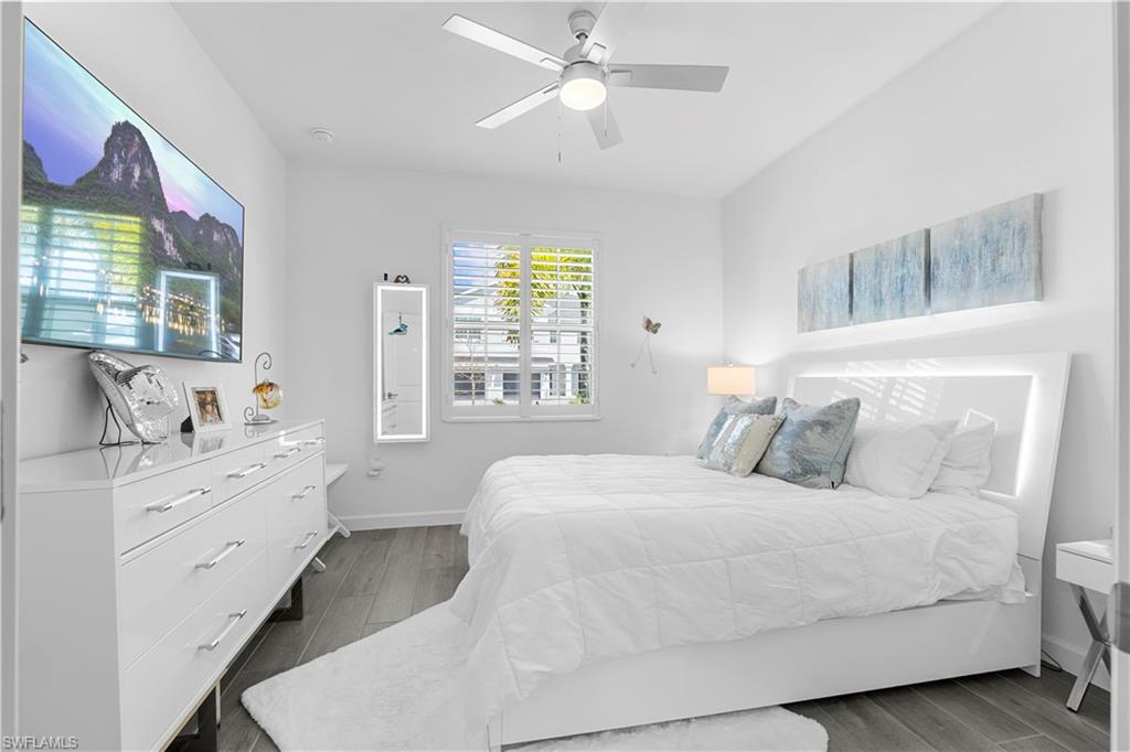TUCKERS COVE - Residential
