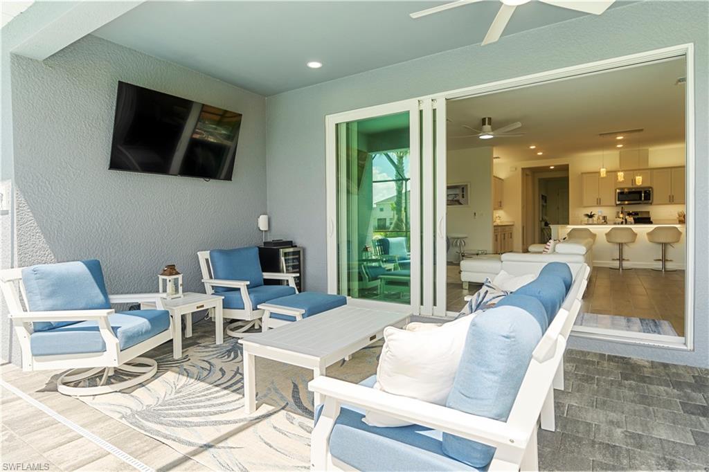 TUCKERS COVE - Residential