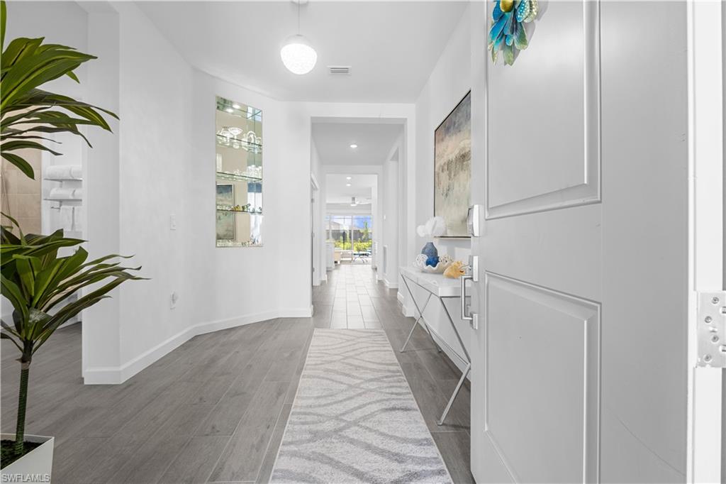 TUCKERS COVE - Residential