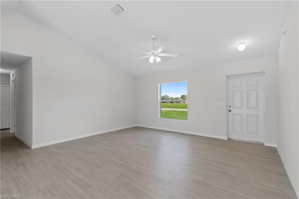 CAPE CORAL - Residential