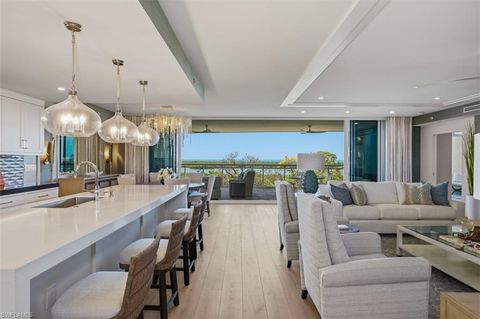 13945 Old Coast RD 605 NAPLES FL 34110