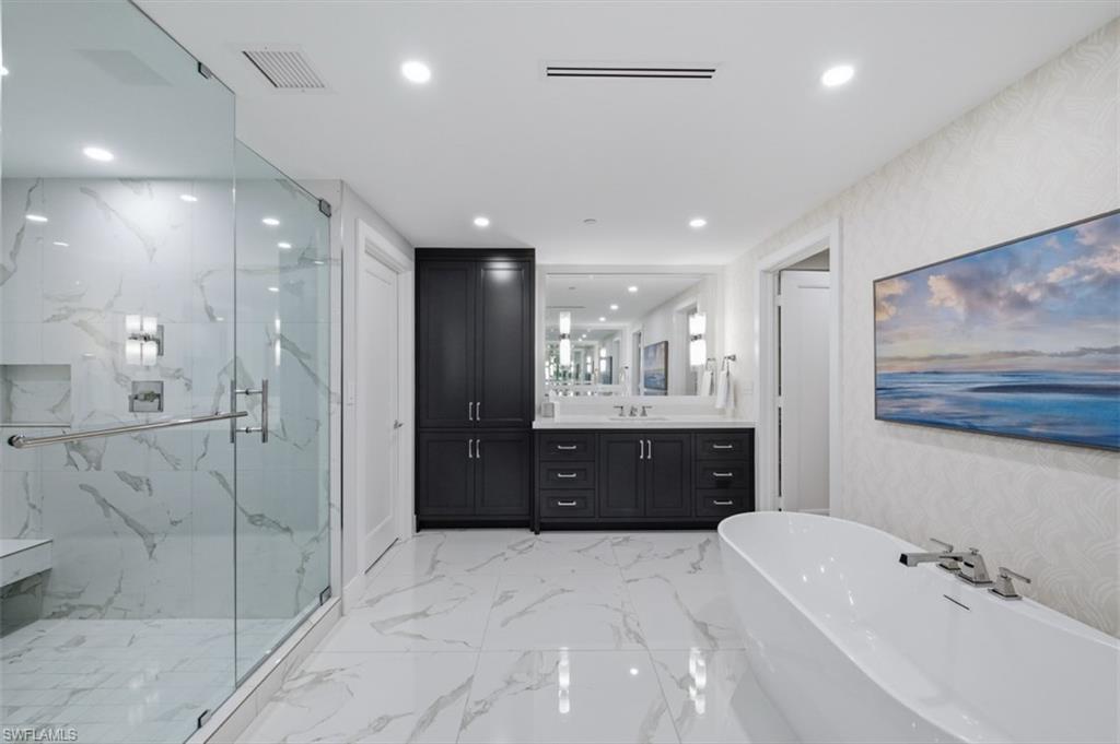 KALEA BAY TOWER 400 - Residential