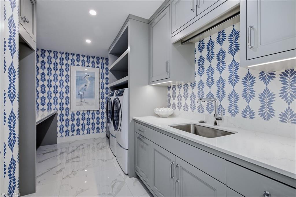 KALEA BAY TOWER 400 - Residential