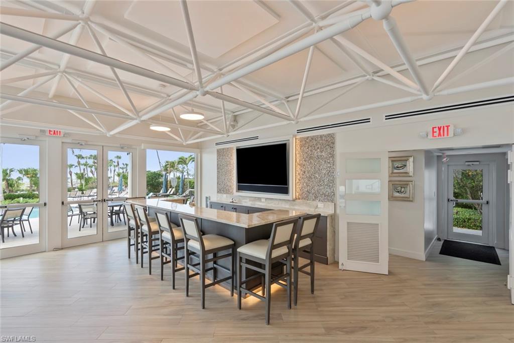 PARK SHORE TOWER - Residential