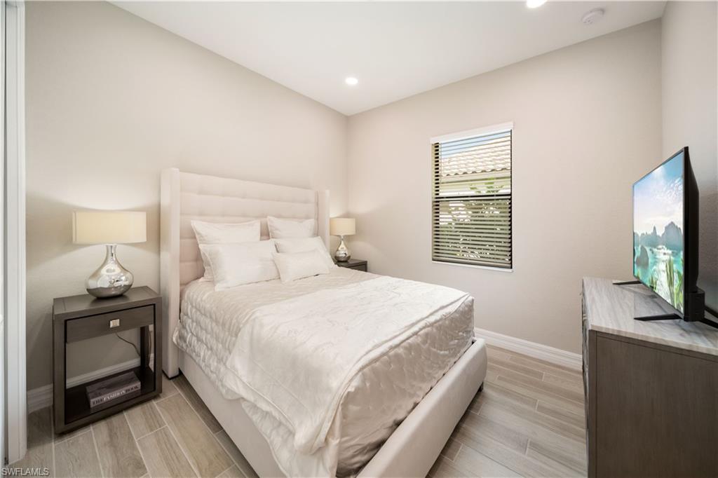 BONITA NATIONAL GOLF AND COUNTRY CLUB - Residential