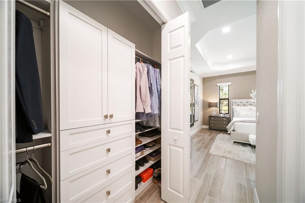 BONITA NATIONAL GOLF AND COUNTRY CLUB - Residential