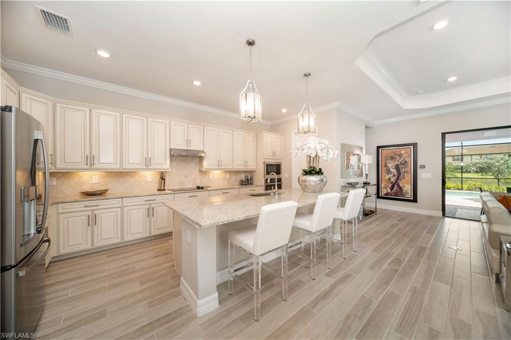 BONITA NATIONAL GOLF AND COUNTRY CLUB - Residential