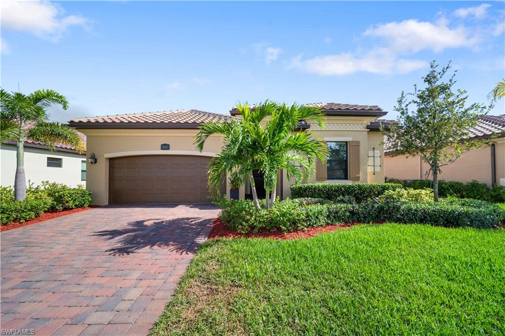 BONITA NATIONAL GOLF AND COUNTRY CLUB - Residential