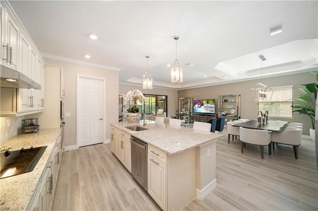 BONITA NATIONAL GOLF AND COUNTRY CLUB - Residential