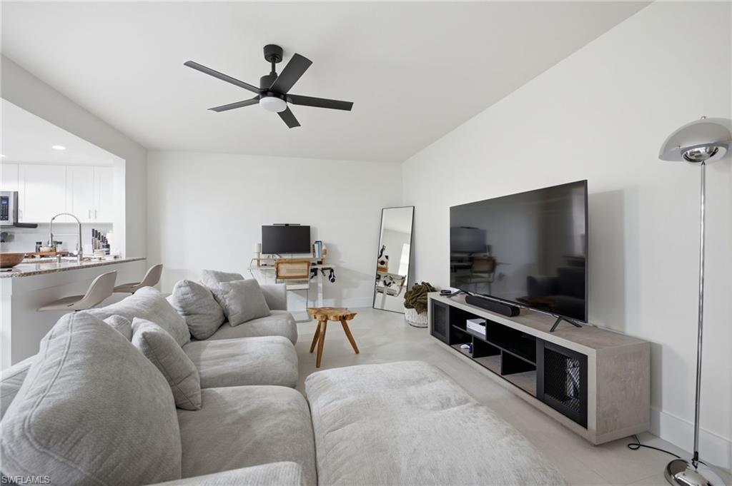 3130 Seasons WAY 406