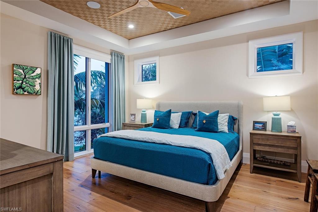 OLDE NAPLES - Residential