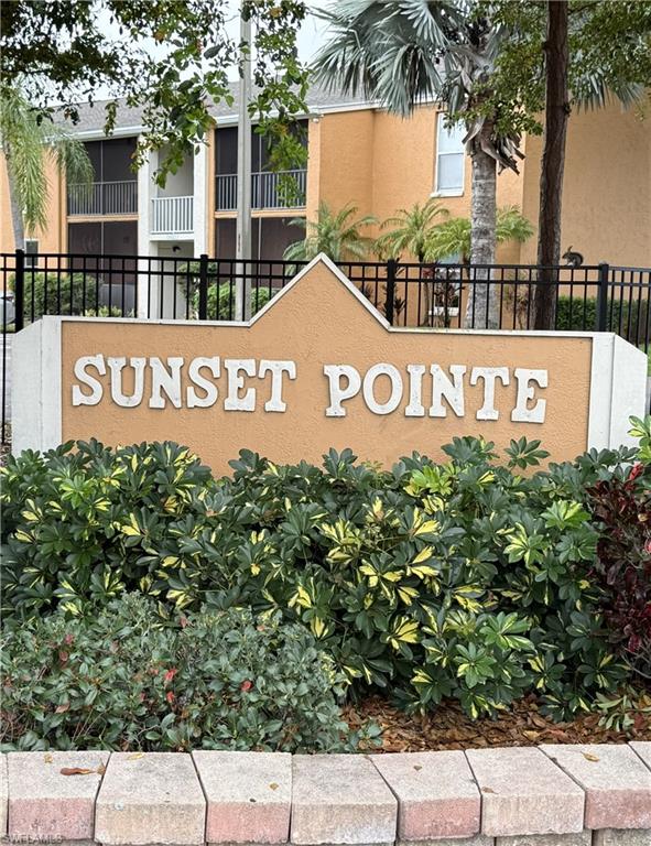SUNSET POINTE AT FORT MYERS - Residential