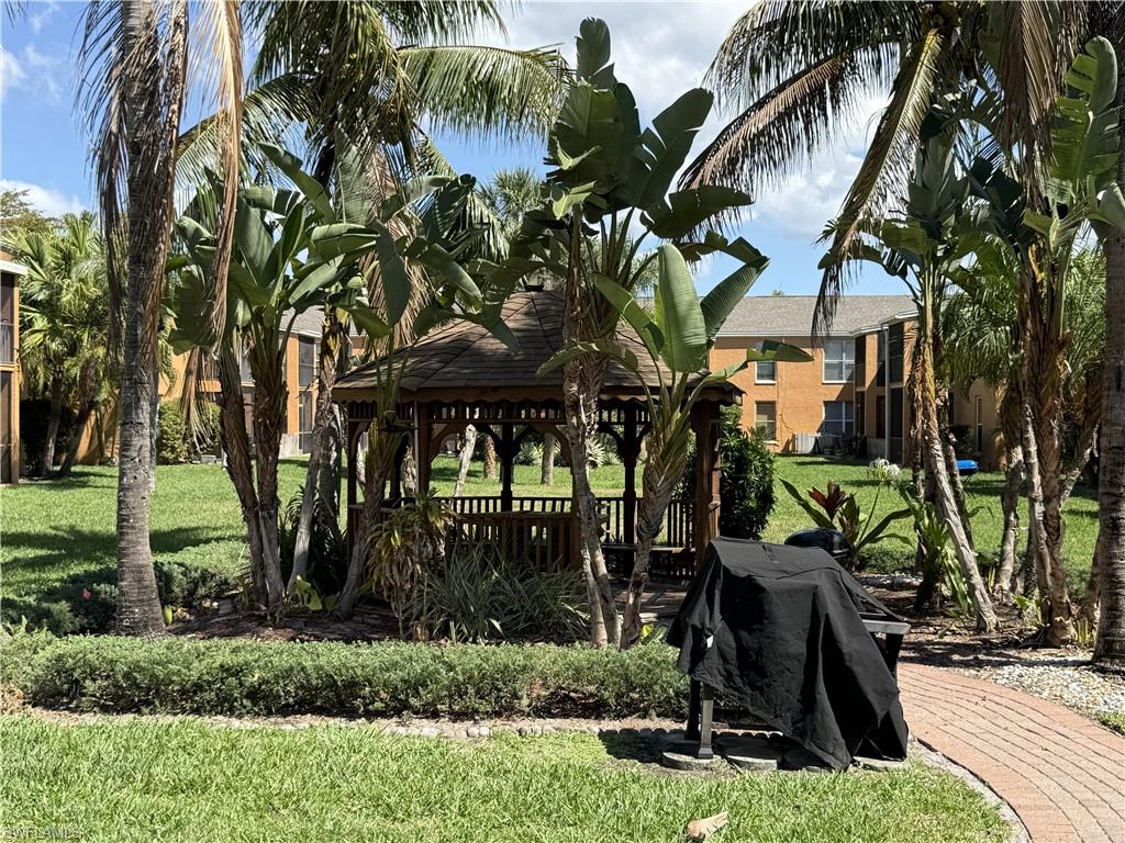 SUNSET POINTE AT FORT MYERS - Residential