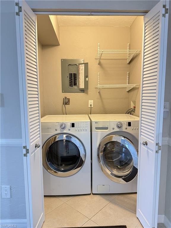 SUNSET POINTE AT FORT MYERS - Residential