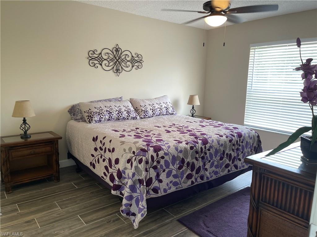 PIPERS POINTE - Residential