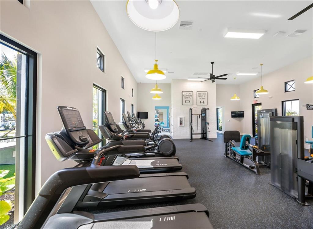 SKYSAIL - Residential Lease