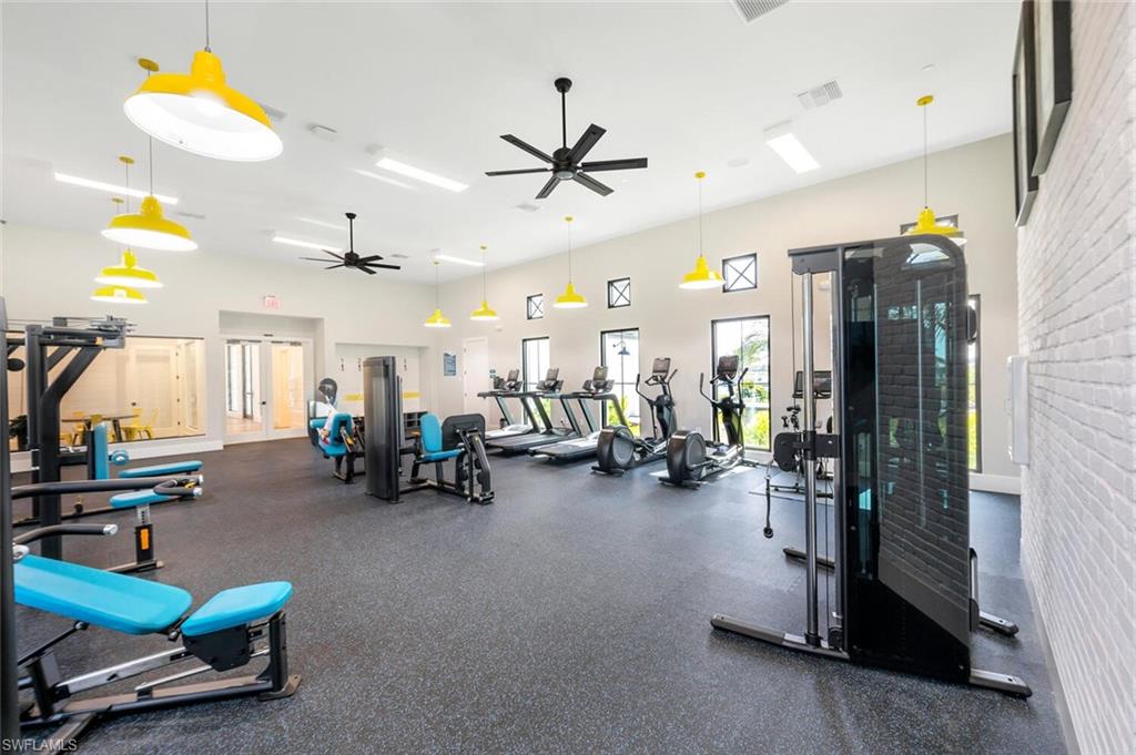 SKYSAIL - Residential Lease