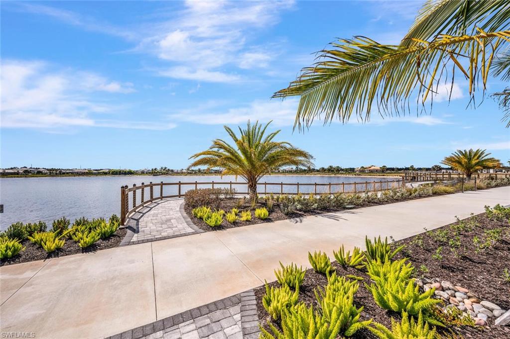 SKYSAIL - Residential Lease