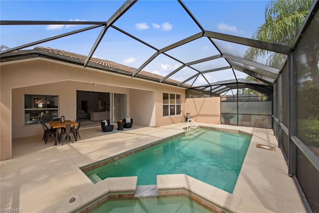 SABAL POINTE - Residential