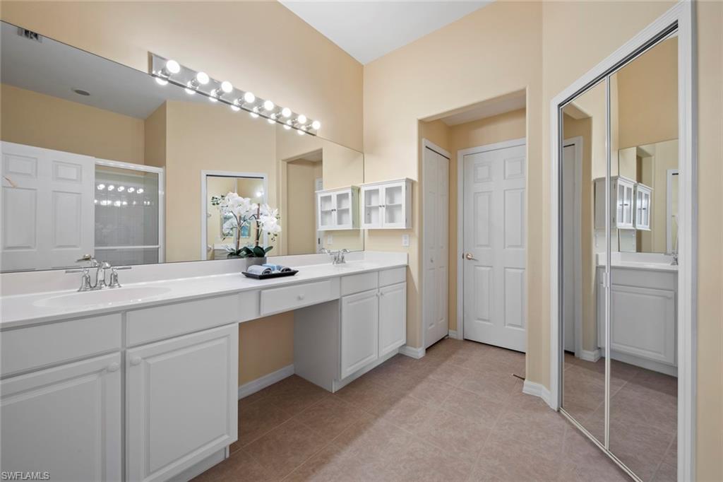 SABAL POINTE - Residential